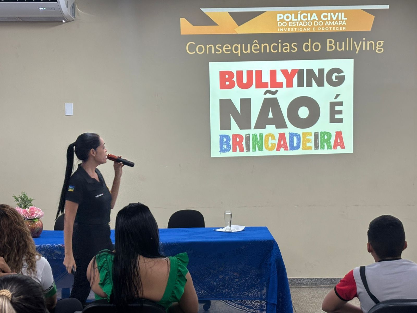 EM MACAPÁ, PROJETO POLÍCIA CIVIL NAS ESCOLAS LEVA ORIENTAÇÕES AOS ALUNOS DA ESCOLA ESTADUAL JESUS DE NAZARÉ